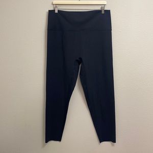 Aerie Black Cropped Leggings - Size XXL